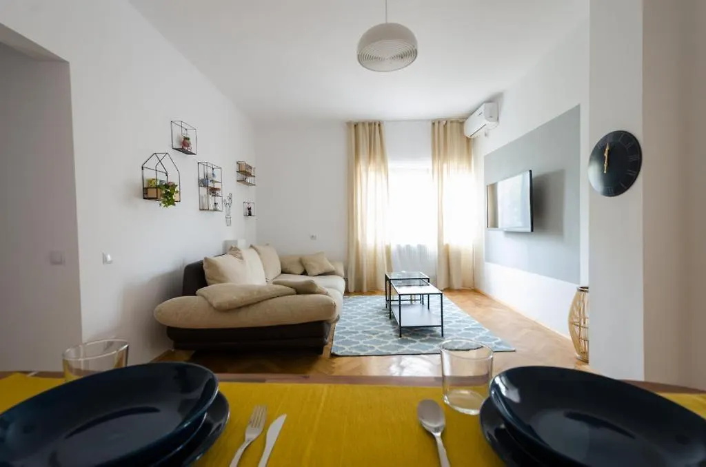 Stylized And Modern Apartment In Bucarest